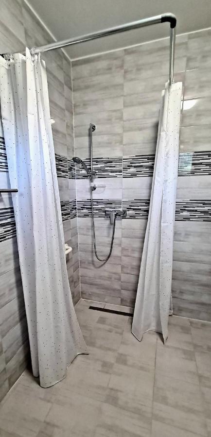Lilac Apartman Balatonlelle Kültér fotó